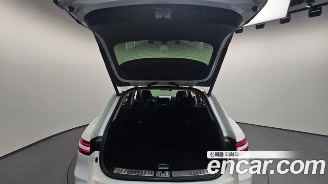 Genesis GV70 2.2 Diesel AWD 2022 — фото 20