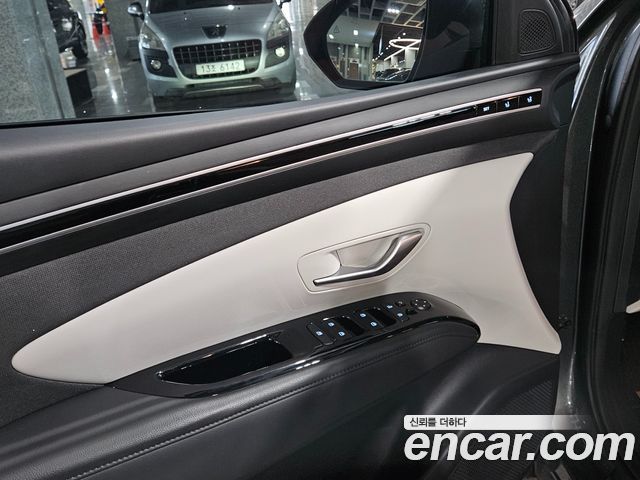Hyundai Tucson (NX4) Gasoline 1.6 Turbo 2WD Inspiration 2022 — фото 16