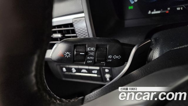 KG Mobility (SsangYong) Rexton Diesel 2.2 2WD Luxury 2023 — фото 10