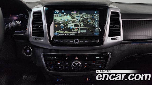 KG Mobility (SsangYong) Rexton Diesel 2.2 2WD Luxury 2023 — фото 16