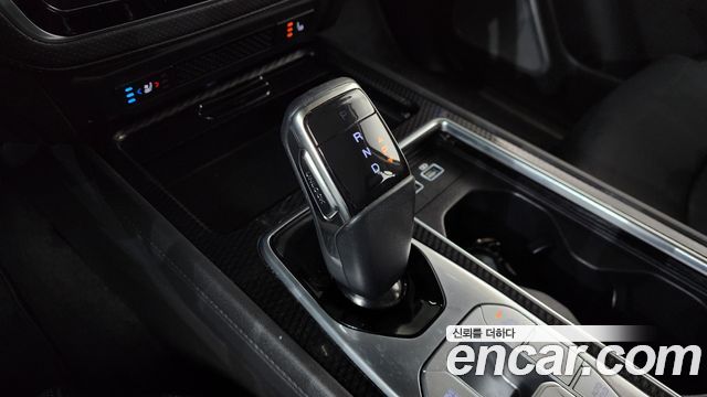 KG Mobility (SsangYong) Rexton Diesel 2.2 2WD Luxury 2023 — фото 18