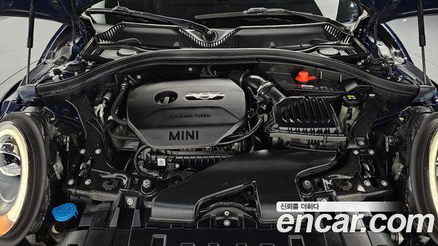 MINI Cooper Clubman High 2nd 2018 — фото 6