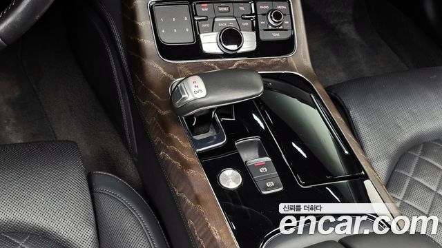 Audi A8 65 TFSI Quattro LWB D4 2016 — фото 9