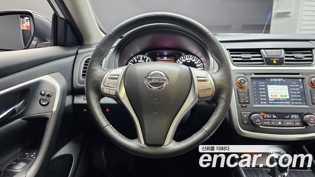 Nissan Altima 2.5 L33 2017 — фото 13