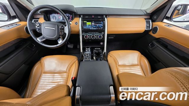 Land Rover Discovery 5 3.0 SD6 HSE Luxury 2019 — фото 7