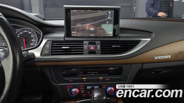 Audi A7 50 TDI Quattro Premium 4G 2016 — фото 16