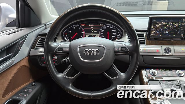 Audi A8 60 TDI Quattro D4 2015 — фото 13