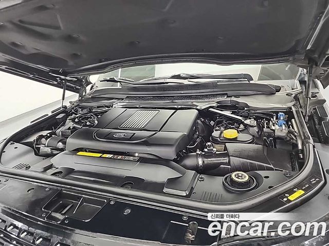 Land Rover Range Rover (IV) 4.4 SDV8 AB DIESEL 2015 — фото 5