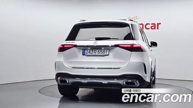 Mercedes-Benz GLE-Class (W167) GLE450 4MATIC 2024 — фото 4