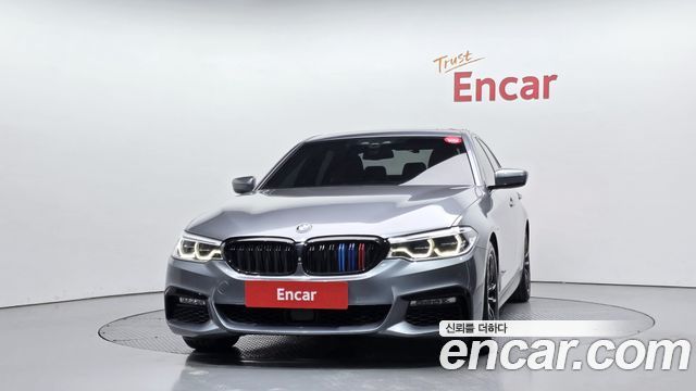 BMW 5 Series (G30) 520d xDrive M Sport Package Plus 2017 — фото 3