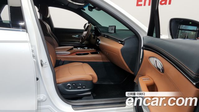 Genesis GV70 2.5T Gasoline AWD 2024 — фото 11