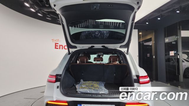 Genesis GV70 2.5T Gasoline AWD 2024 — фото 20