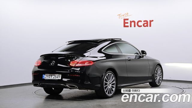 Mercedes-Benz C-Class (W205) C200 Coupe 2023 — фото 2