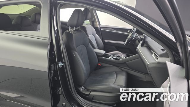 Kia K5 (III) 2.0 Prestige 2021 — фото 12