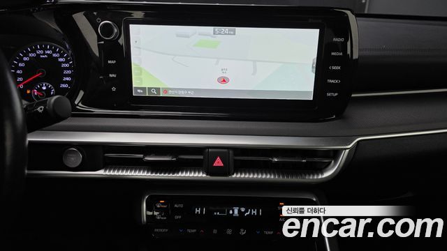 Kia K5 (III) 2.0 Prestige 2021 — фото 19