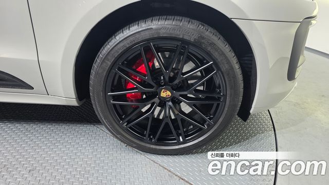 Porsche Macan 2.9 GTS 95B 2023 — фото 5