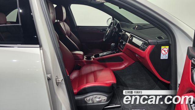 Porsche Macan 2.9 GTS 95B 2023 — фото 11