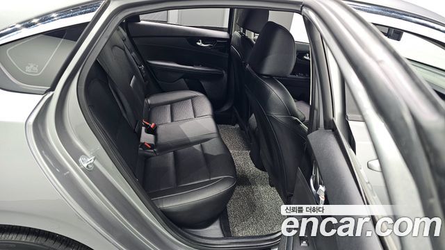 Kia K3 (II) 1.6 Prestige 2024 — фото 12