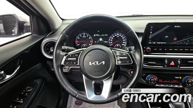 Kia K3 (II) 1.6 Prestige 2024 — фото 16