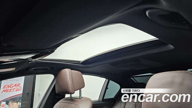 BMW 5 Series (G30) 523d xDrive M Sport 2023 — фото 19