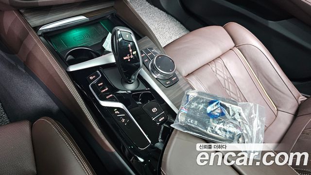 BMW 6 Series GT (G32) 630i xDrive Luxury 2023 — фото 9