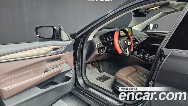 BMW 6 Series GT (G32) 630i xDrive Luxury 2023 — фото 10