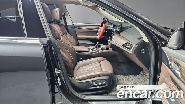 BMW 6 Series GT (G32) 630i xDrive Luxury 2023 — фото 15