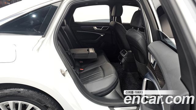 Audi A6 (C8) 45 TFSI Quattro Premium 2020 — фото 12