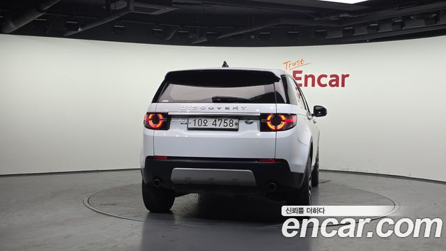 Land Rover Discovery Sport 2.0 TD4 HSE Luxury 2019 — фото 4