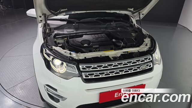 Land Rover Discovery Sport 2.0 TD4 HSE Luxury 2019 — фото 6