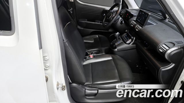 Hyundai Casper Smart 2022 — фото 12