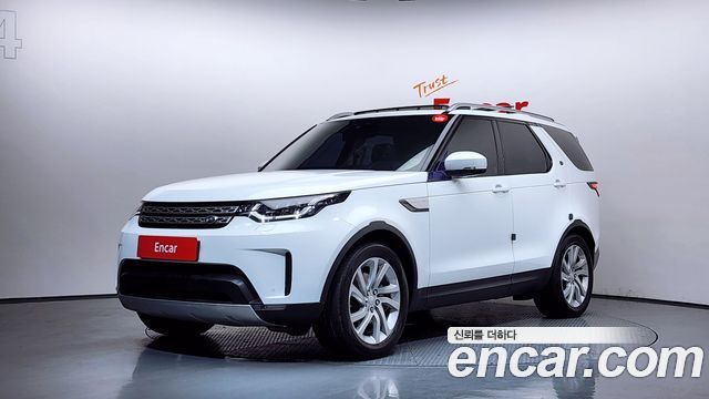Land Rover Discovery 5 3.0 TD6 HSE 2018 — фото 1