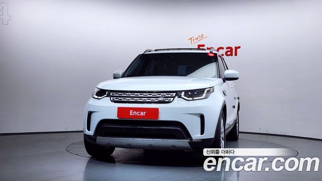 Land Rover Discovery 5 3.0 TD6 HSE 2018 — фото 3