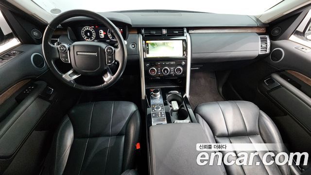 Land Rover Discovery 5 3.0 TD6 HSE 2018 — фото 7
