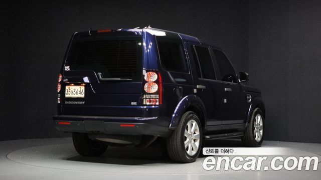 Land Rover Discovery 4 3.0 SDV6 SE 2015 — фото 2