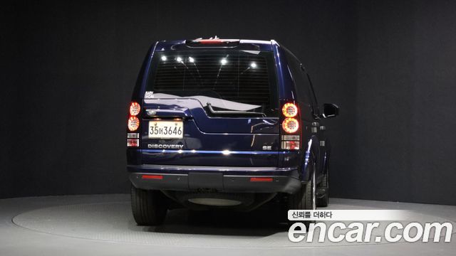 Land Rover Discovery 4 3.0 SDV6 SE 2015 — фото 4