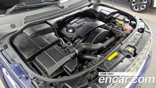 Land Rover Discovery 4 3.0 SDV6 SE 2015 — фото 6