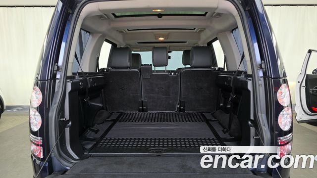 Land Rover Discovery 4 3.0 SDV6 SE 2015 — фото 20
