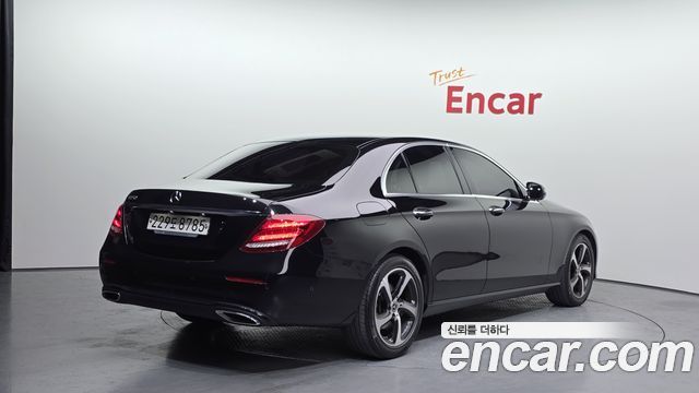 Mercedes-Benz E-Class (W213) E250 Avantgarde 2020 — фото 2