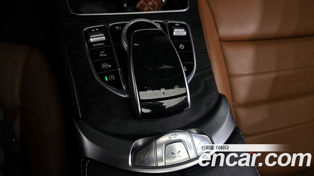 Mercedes-Benz C-Class (W205) C200 Cabriolet 2021 — фото 17