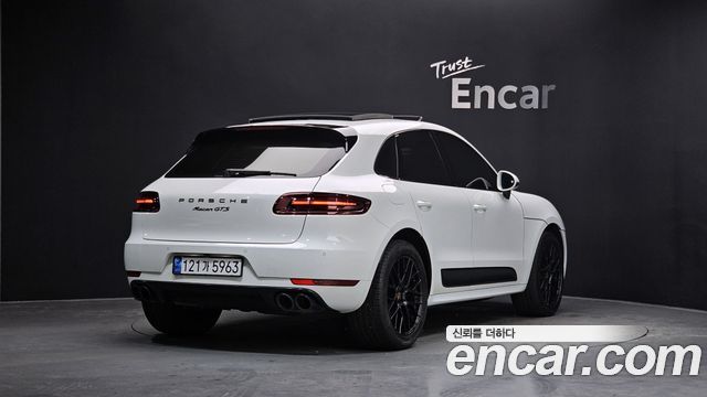 Porsche Macan 3.0 GTS 95B 2018 — фото 2