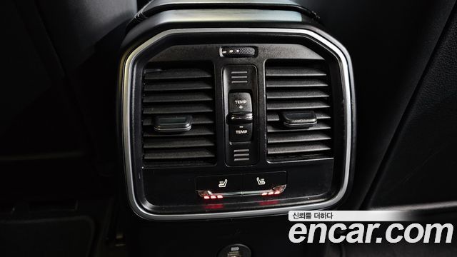 Porsche Macan 3.0 GTS 95B 2018 — фото 18