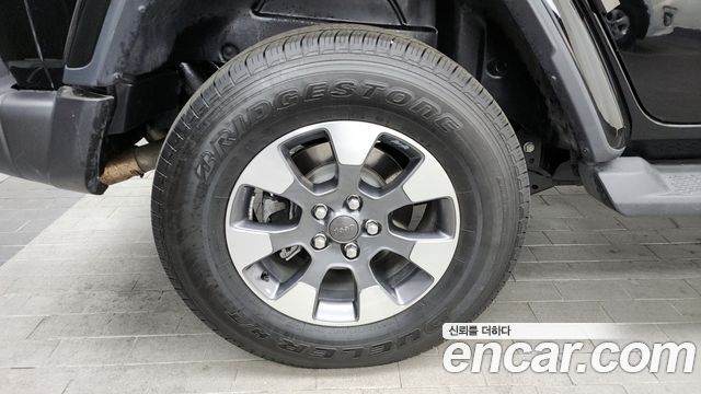 Jeep Wrangler (JL) 2.0 Overland Power Top 4Door 2022 — фото 5