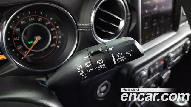 Jeep Wrangler (JL) 2.0 Overland Power Top 4Door 2022 — фото 19