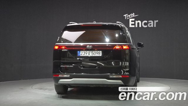 Kia Carnival (IV) Diesel 9-Seater Prestige 2021 — фото 4
