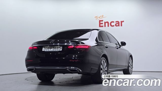 Mercedes-Benz E-Class (W213) E350 4MATIC Exclusive 2023 — фото 2