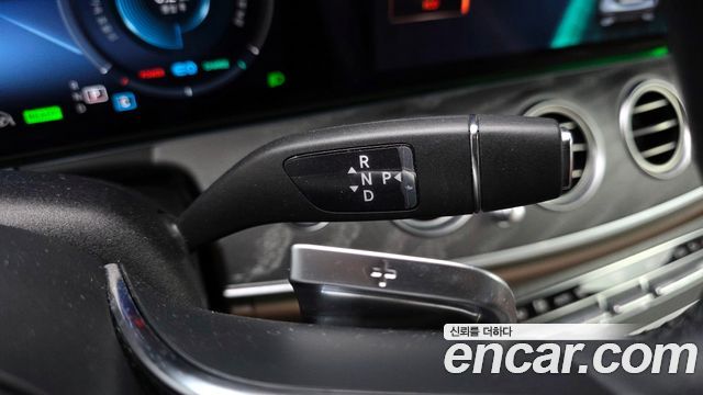 Mercedes-Benz E-Class (W213) E350 4MATIC Exclusive 2023 — фото 9