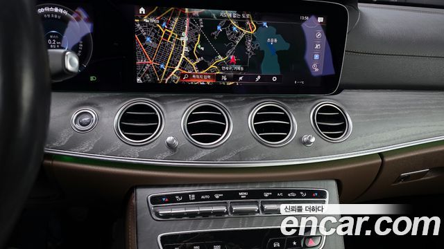 Mercedes-Benz E-Class (W213) E350 4MATIC Exclusive 2023 — фото 14