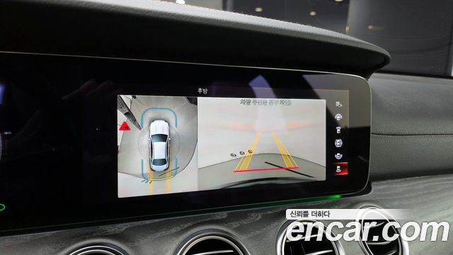 Mercedes-Benz E-Class (W213) E350 4MATIC Exclusive 2023 — фото 15