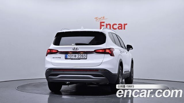 Hyundai Santa Fe Diesel 2.2 2WD Prestige 2021 — фото 4